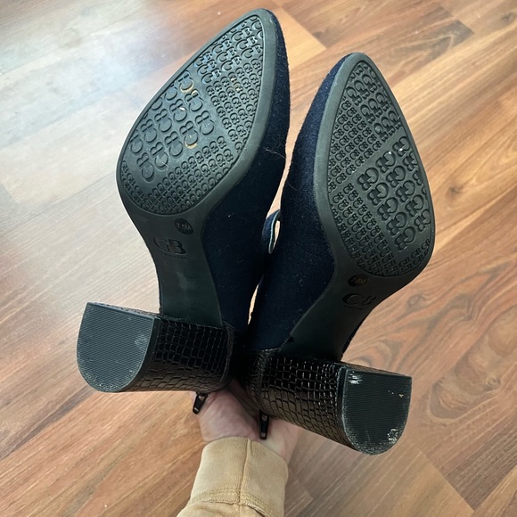 Gianni Bini Navy Wool/Croc Block Heels - Picture 2 of 7